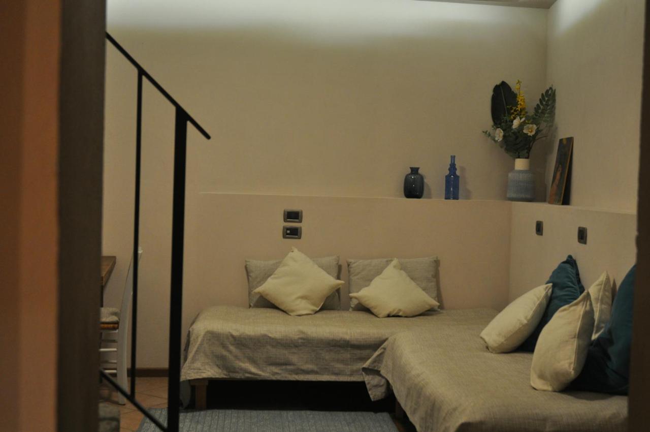 La Giolitta Rooms & Apartment Бароло Экстерьер фото